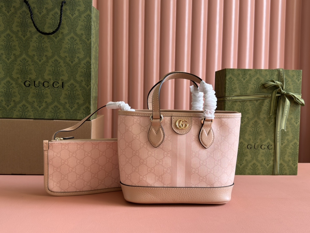 Gucci Shopping Bags